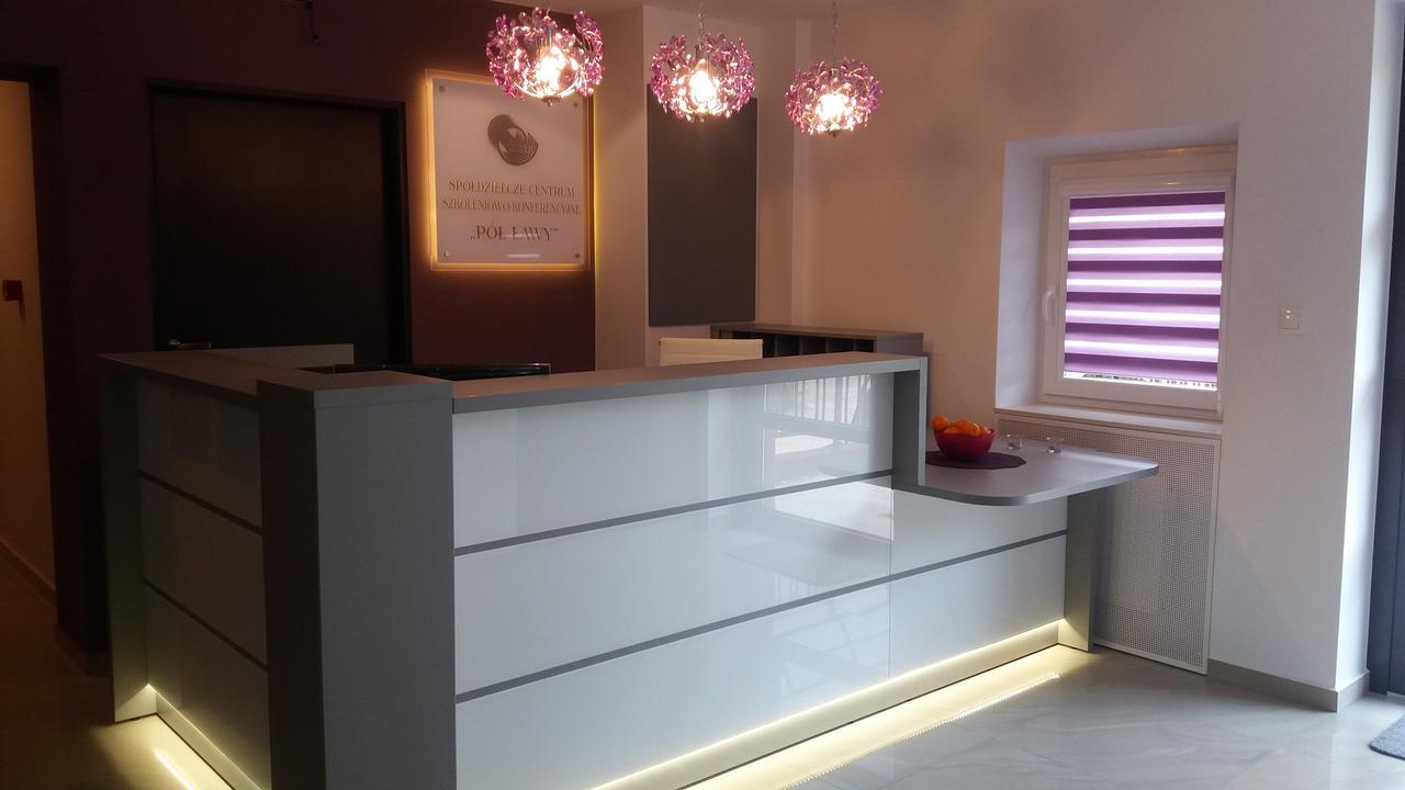 Scsk Pol Lawy Hotel Pulawy Bagian luar foto