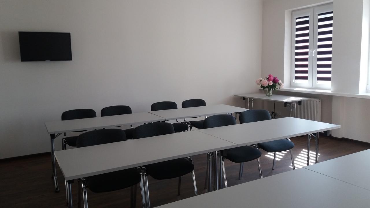 Scsk Pol Lawy Hotel Pulawy Bagian luar foto