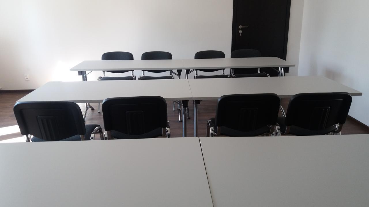 Scsk Pol Lawy Hotel Pulawy Bagian luar foto