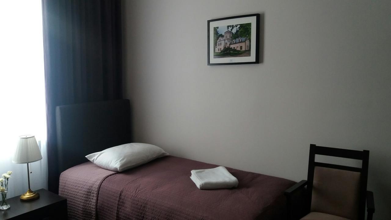 Scsk Pol Lawy Hotel Pulawy Bagian luar foto